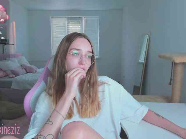 Polikinesis Sex Cam Show