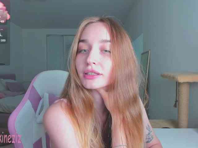 Polikinesis Sex Cam Show