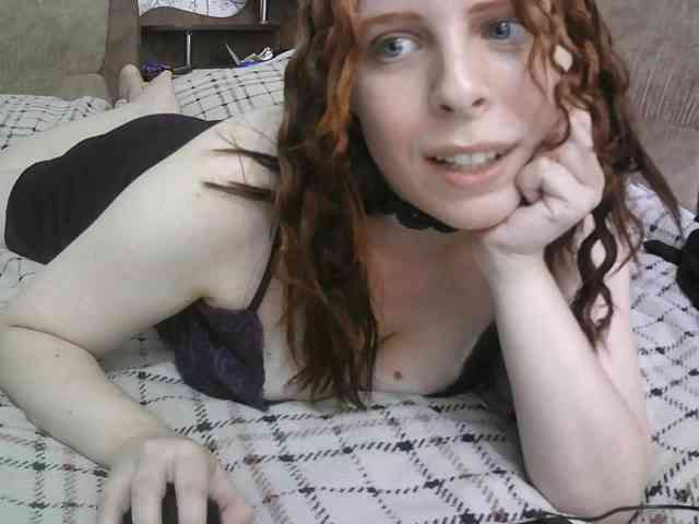 julia357743 webcam