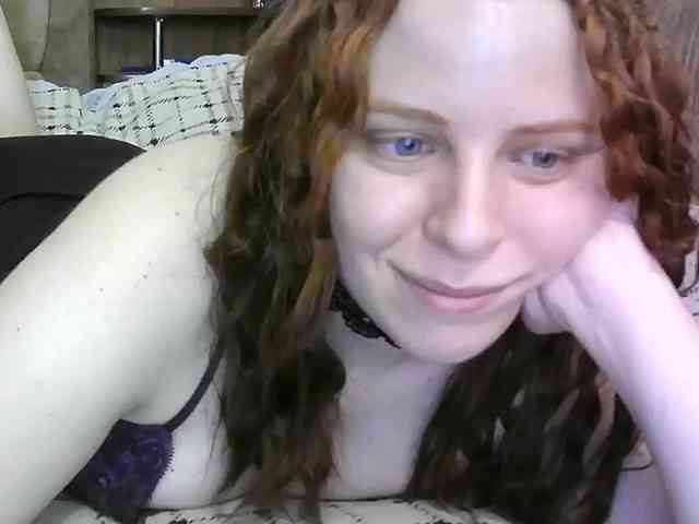 julia357743 webcam
