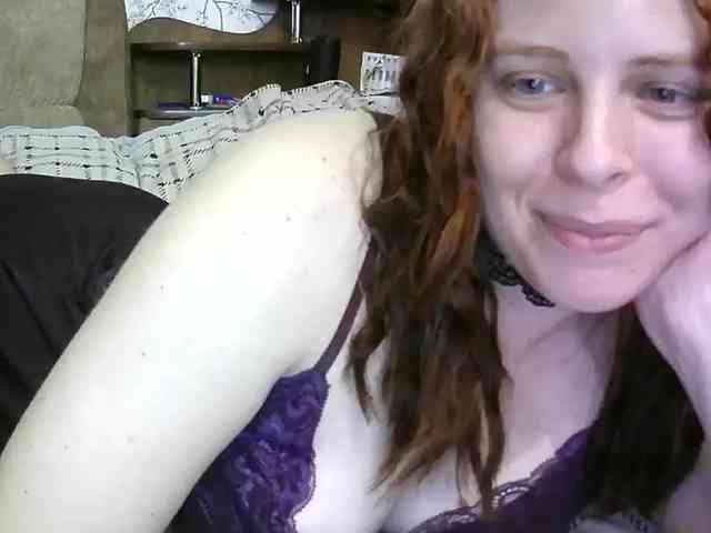 julia357743 webcam