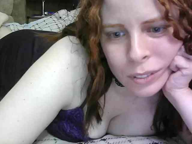 julia357743 webcam