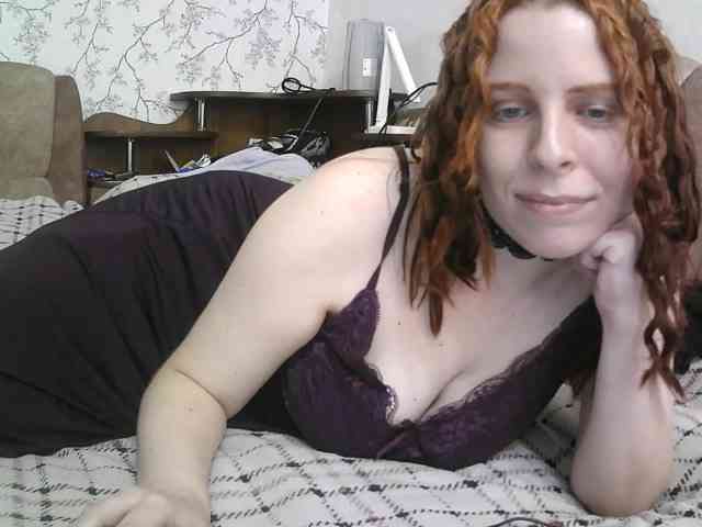 julia357743 webcam
