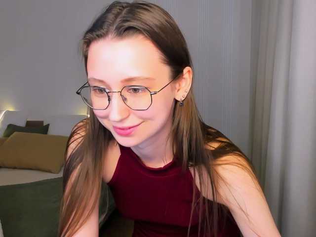 YourLovellyStory webcam