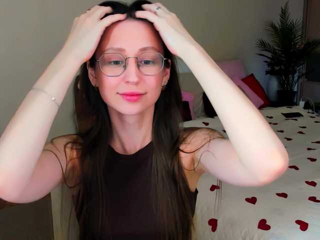 YourLovellyStory live cam on BongaCams