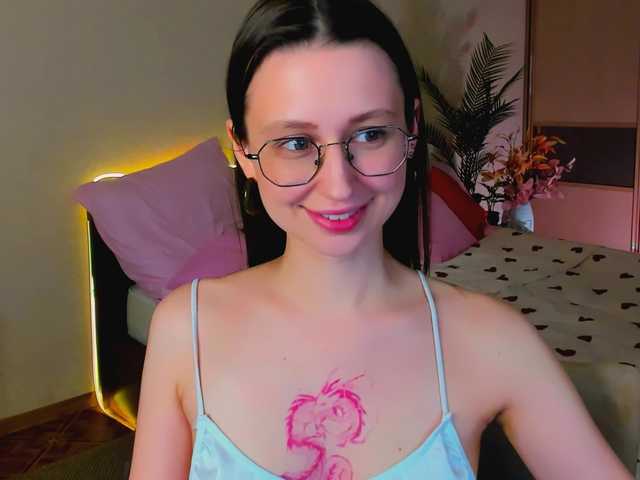 YourLovellyStory webcam