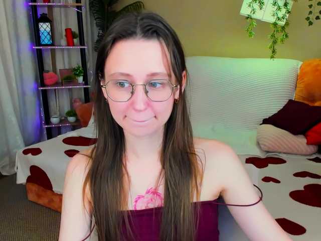 YourLovellyStory webcam
