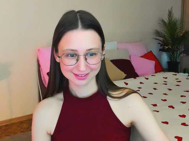 YourLovellyStory webcam
