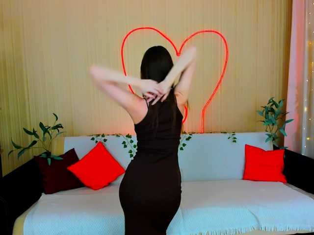 YourLovellyStory webcam