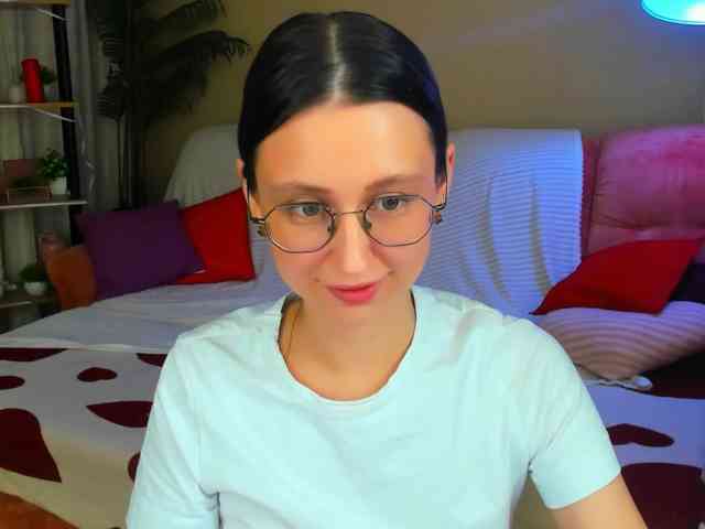 Modelo: YourLovellyStory