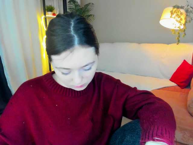 AlluringLookk live cam on BongaCams