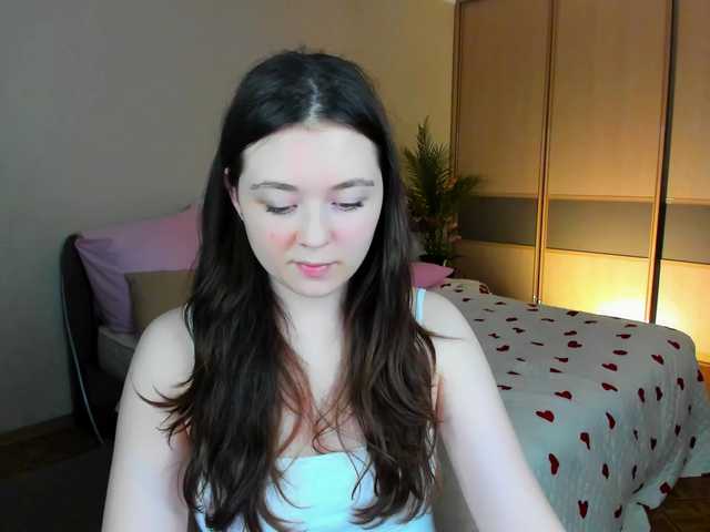 AlluringLookk live cam on BongaCams