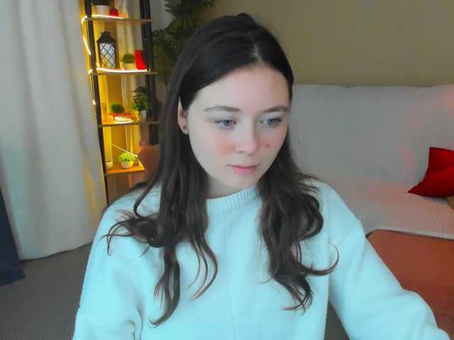 AlluringLookk live cam on BongaCams