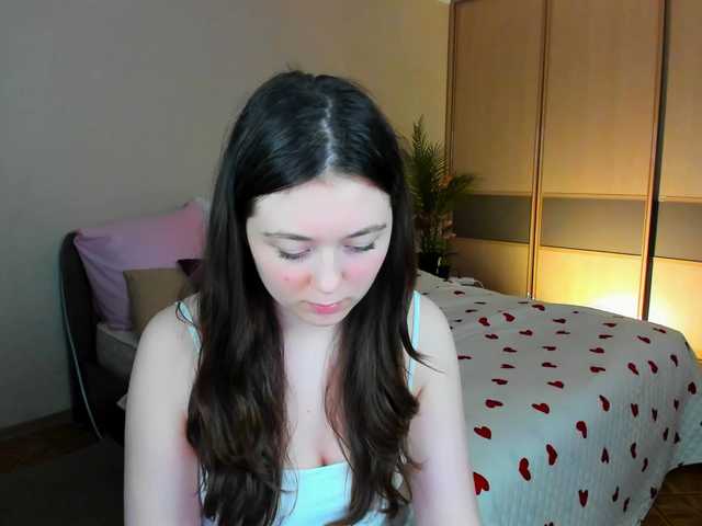 AlluringLookk live cam on BongaCams