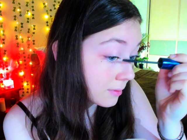 AlluringLookk live cam on BongaCams