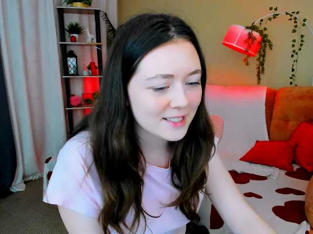 AlluringLookk live cam on BongaCams