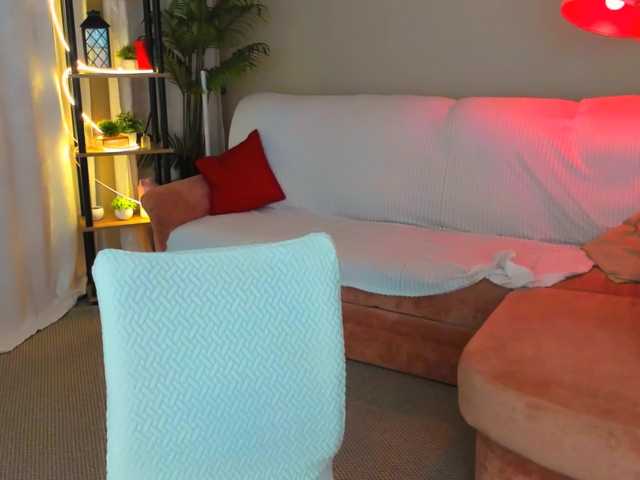 AlluringLookk live cam on BongaCams