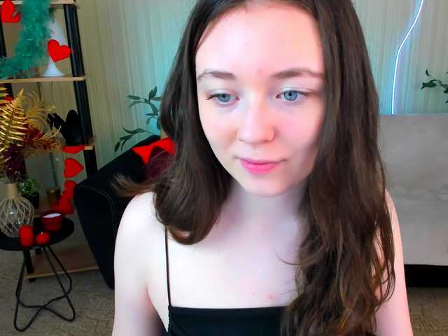AlluringLookk live cam on BongaCams