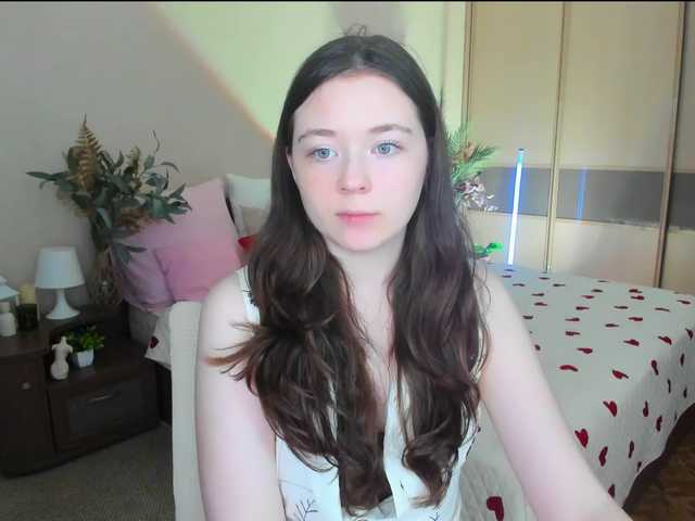 AlluringLookk live cam on BongaCams