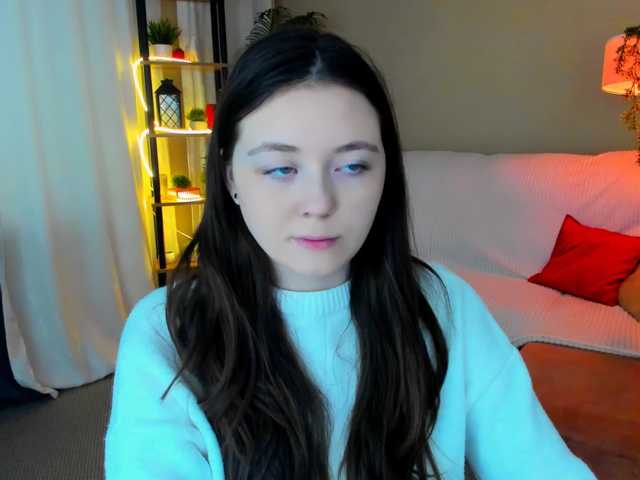 AlluringLookk live cam on BongaCams