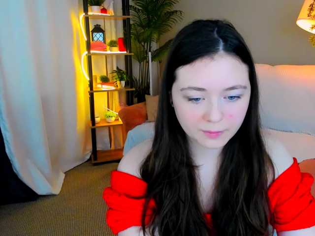 AlluringLookk live cam on BongaCams