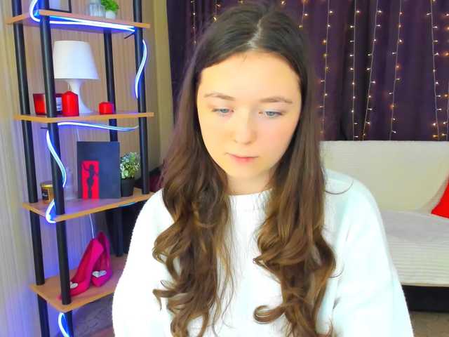 AlluringLookk live cam on BongaCams