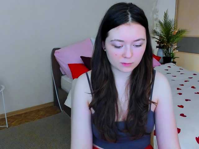 AlluringLookk live cam on BongaCams