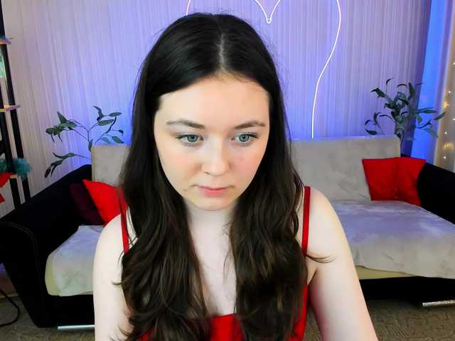 AlluringLookk live cam on BongaCams