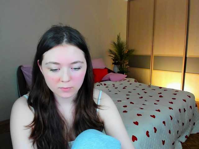 AlluringLookk live cam on BongaCams