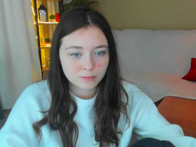 AlluringLookk live cam on BongaCams