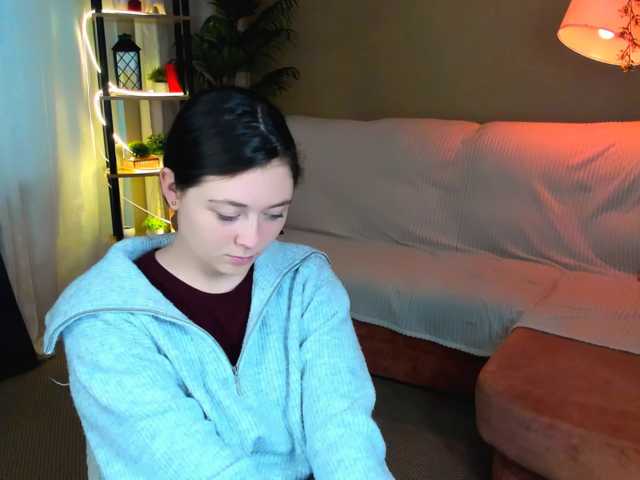 AlluringLookk live cam on BongaCams