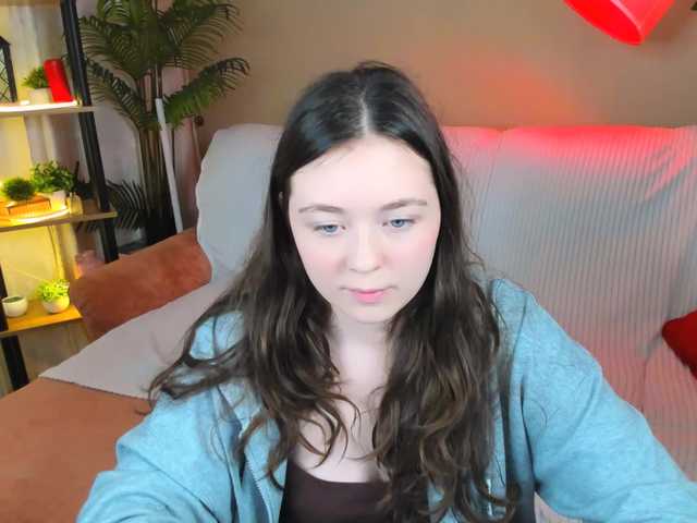 AlluringLookk live cam on BongaCams