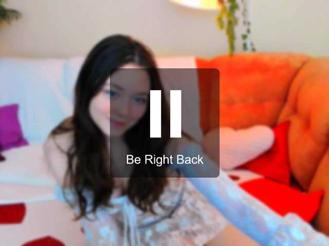 AlluringLookk live webcam show