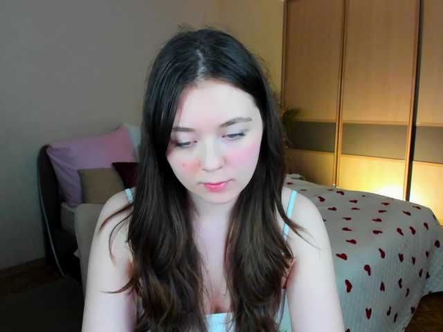 AlluringLookk live cam on BongaCams