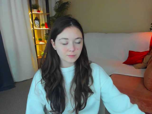 AlluringLookk live cam on BongaCams