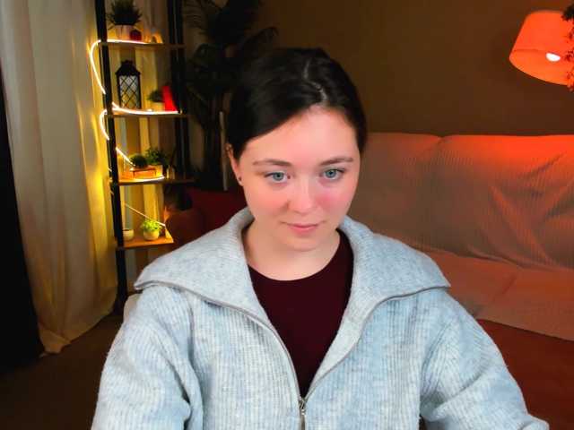 AlluringLookk live cam on BongaCams
