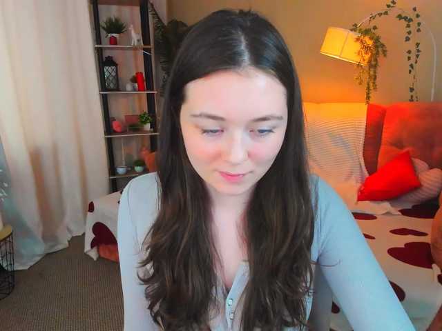 AlluringLookk live cam on BongaCams