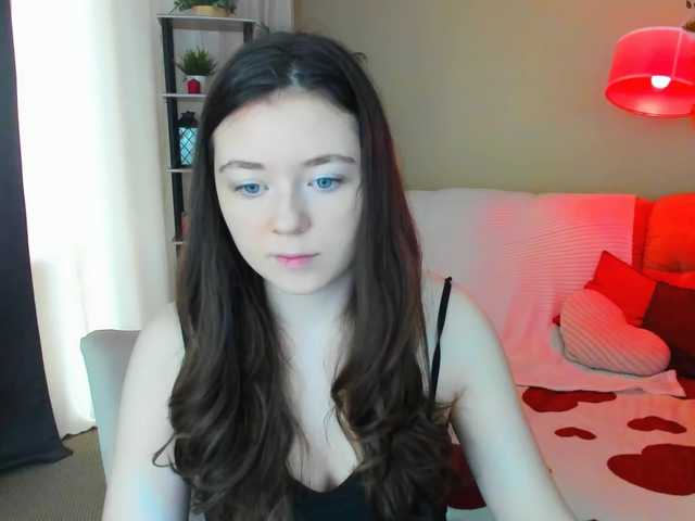 AlluringLookk live cam on UnifiedCams
