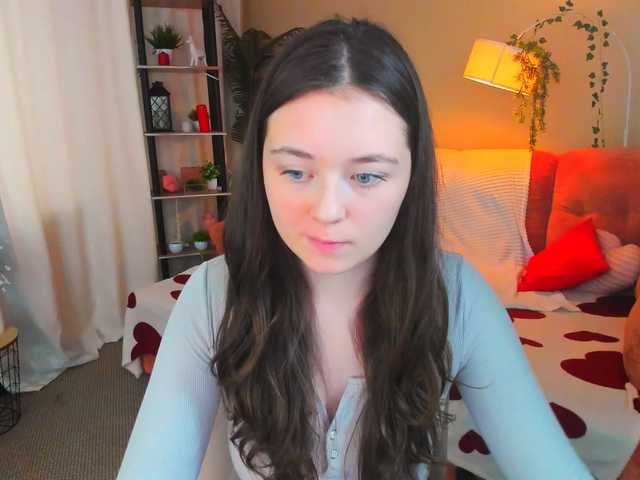 AlluringLookk live cam on BongaCams