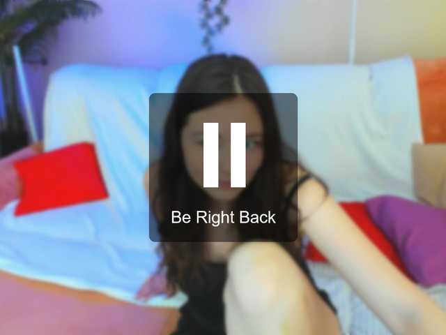 AlluringLookk live cam on BongaCams