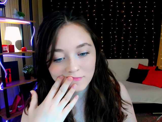 AlluringLookk