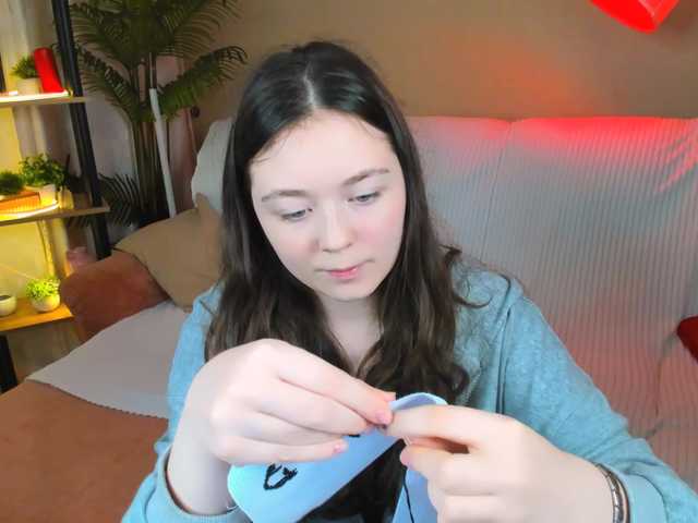 AlluringLookk live cam on BongaCams