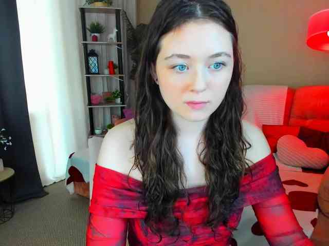 AlluringLookk webcam