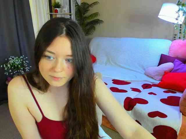 AlluringLookk webcam