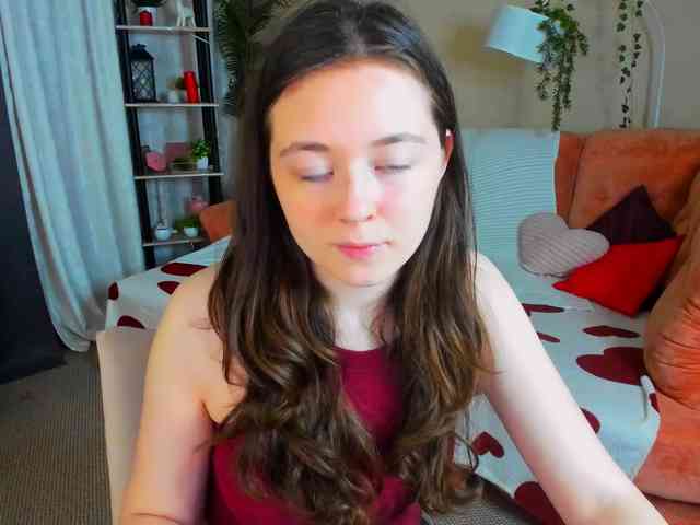 AlluringLookk Live Webcam on BongaCams