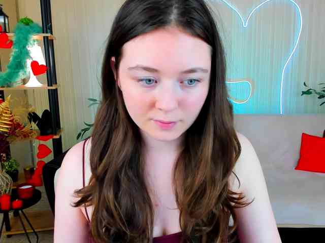 AlluringLookk Sex Cam Show