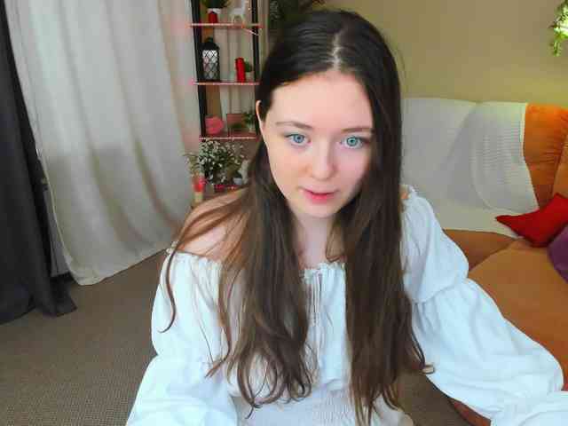AlluringLookk webcam