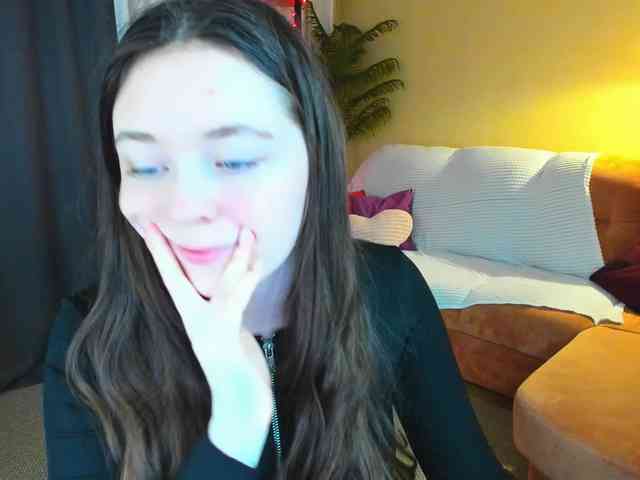 AlluringLookk webcam