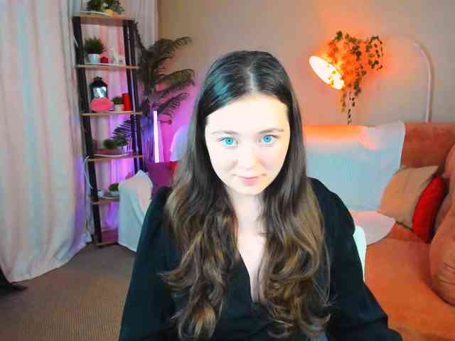 AlluringLookk webcam