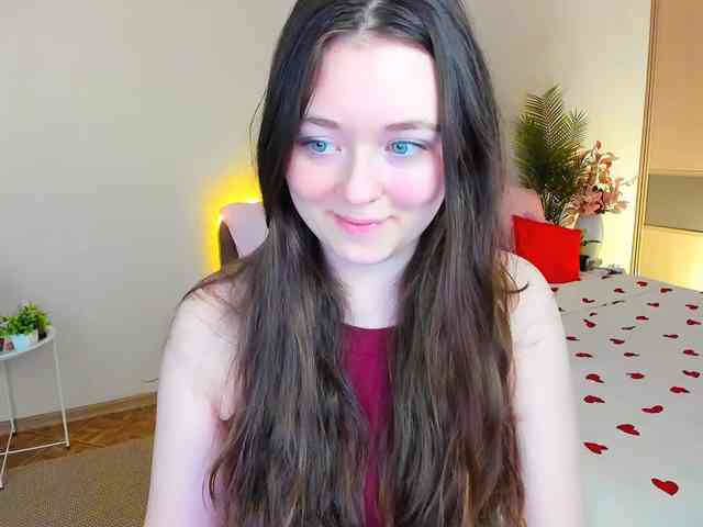 AlluringLookk webcam